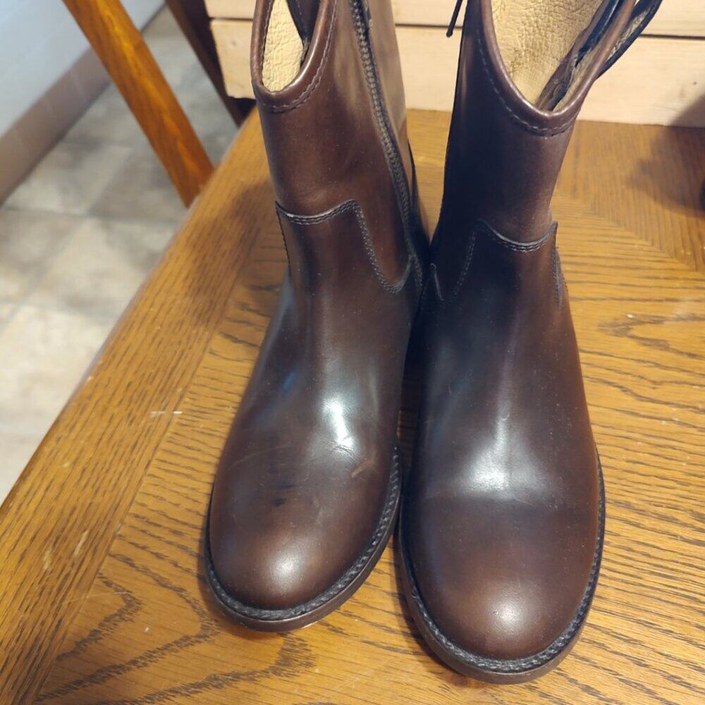 FRYE Melissa Button Short Boots Size 6 EUC - Picture 3 of 7